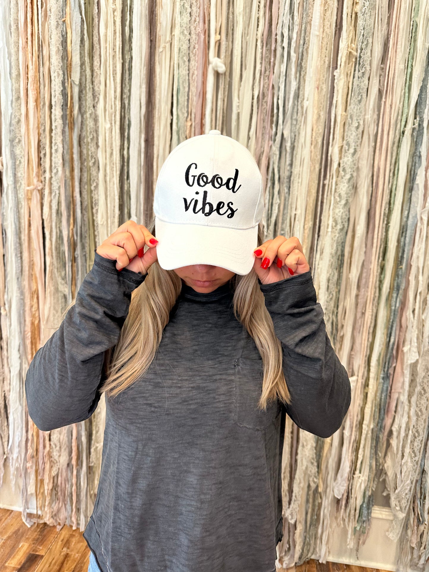 Black and White "Good Vibes" Hat